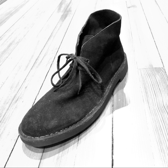 clarks bushacre 2 black suede